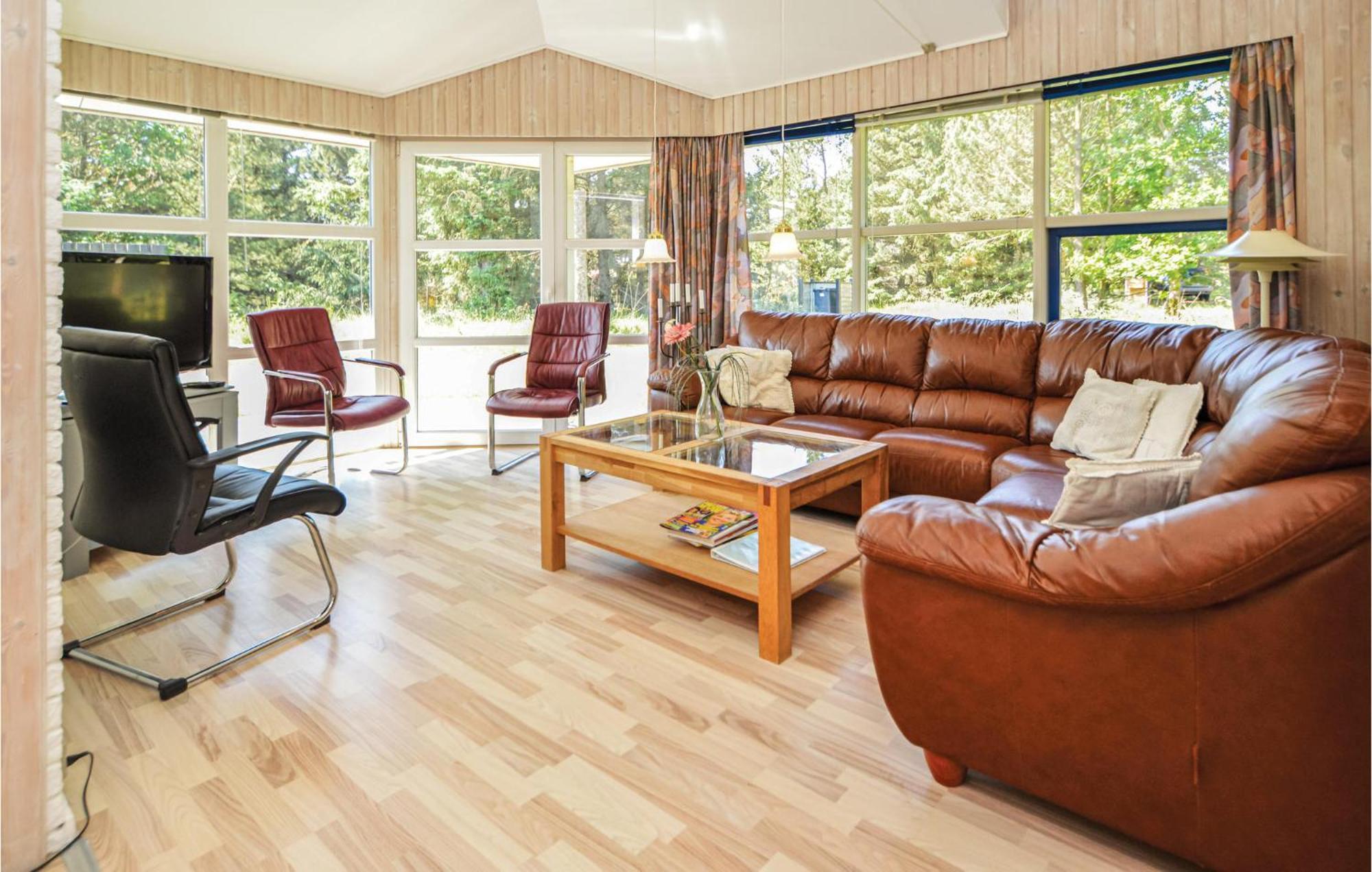 Amazing Home In Blavand With Sauna Экстерьер фото